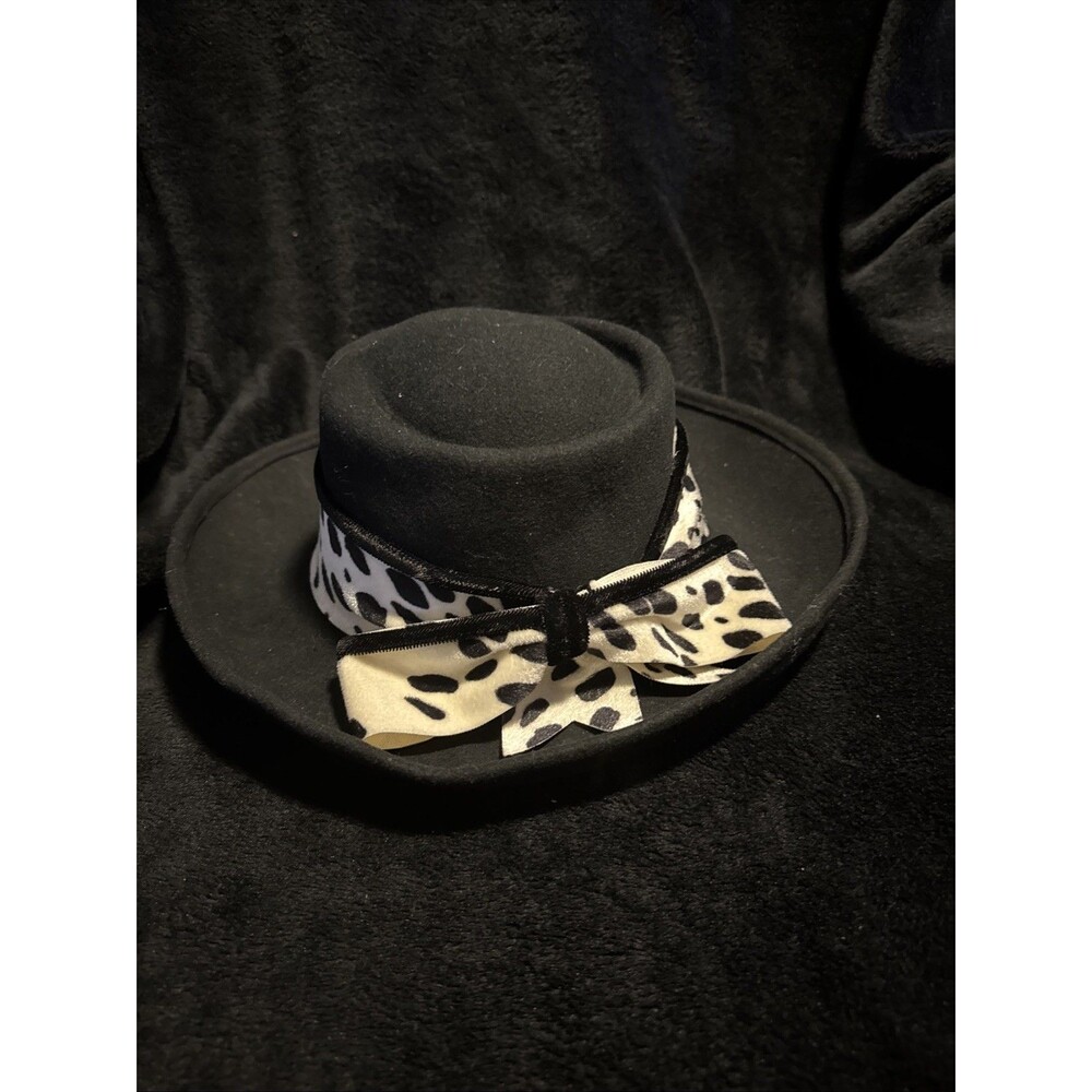 Vintage 90s Wool Black White Animal Leopard Hat Church
